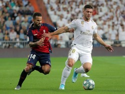 Di babak kedua, Madrid masih menekan Osasuna. Beberapa kali peluang masih dihadirkan Jovic dan Kroos ke gawang lawannya. Reuters/Juan Medina.