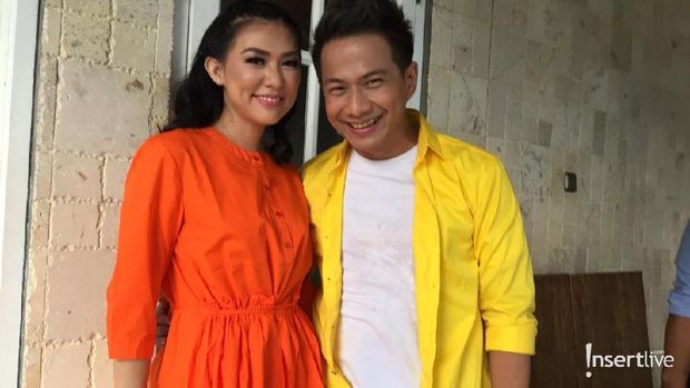 Delon dan Aida Noplie