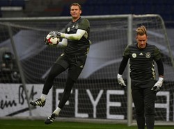 Neuer: Hubunganku dengan Ter Stegen Baik-baik Saja Kok