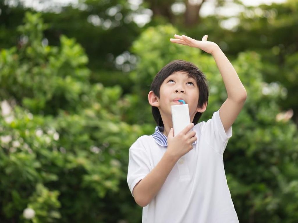 Ternyata Anak Minum Susu Lebih Tinggi 4 cm dari yang Tak Minum Susu Ternyata Anak Minum Susu Lebih Tinggi 4 cm dari yang Tak Minum Susu