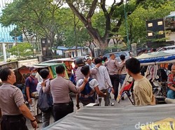 Bikin Ricuh dan Lempar Batu ke Polisi, 32 Siswa SMA di Medan Diamankan