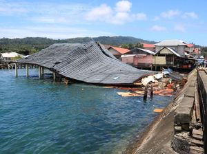 Gempa Ambon Ikut Rusak Sejumlah Infrastruktur Wisata Gempa Ambon Ikut Rusak Sejumlah Infrastruktur Wisata