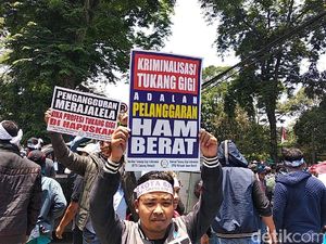 Tukang Gigi Demo Tolak RUU KUHP, Berikut Aturan Praktek Tukang Gigi