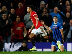 Greenwood Masih Hijau, Fans MU Diminta Santai Saja