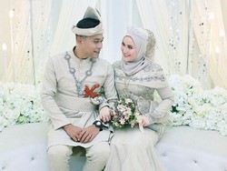 Viral, Cerita Unik Pengantin yang Seserahannya Panci Hingga Ulekan