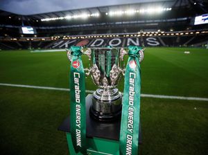 Barnsley Tak Ciut Hadapi Man United!