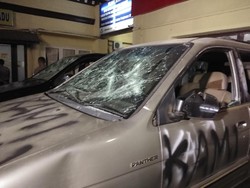 Polisi Tetapkan 7 Tersangka Perusakan Mobil Dinas di Unhas