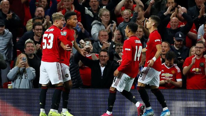 Manchester United susah payah singkirkan tim divisi ketiga Rochdale di Piala Liga Inggris (Jason Cairnduff/Reuters)