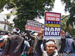 RUU KUHP Tak Dibatalkan, Tukang Gigi di Jabar Ancam Geruduk DPR RI