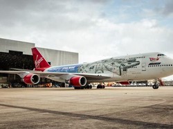 Pesawat Maskapai Ini Bergaya ala Millenium Falcon-nya Star Wars
