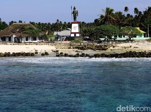 Pesan dari Pulau Paling Utara Indonesia: NKRI Sampai Mati! Pesan dari Pulau Paling Utara Indonesia: NKRI Sampai Mati!