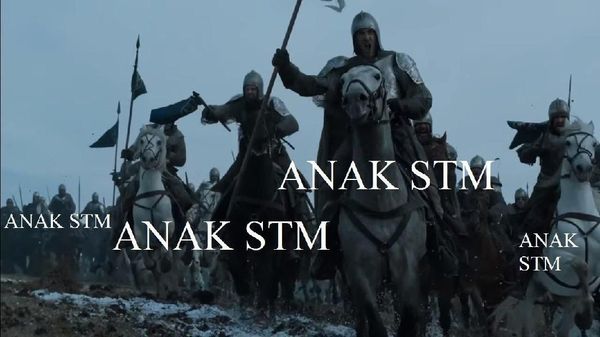Meme Aksi Mahasiswa dan STM Ala Game of Thrones