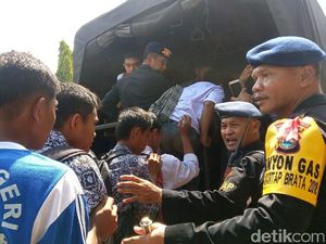 Ratusan Pelajar Makassar Dirazia Saat Ingin Berdemo di DPRD Sulsel