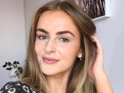 Selebgram Dikritik Karena Tutorial Catok Rambut untuk Memikat Suami Idaman