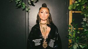 Gaya Agnez Mo dengan Aksesori Heboh Rp 14 Juta di Peluncuran Diamonds