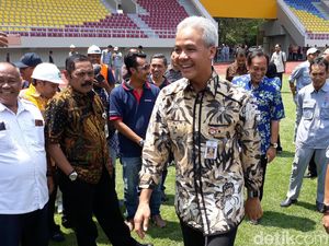 Kata Ganjar soal Slip Gaji Bupati Banjarnegara yang Viral di Medsos