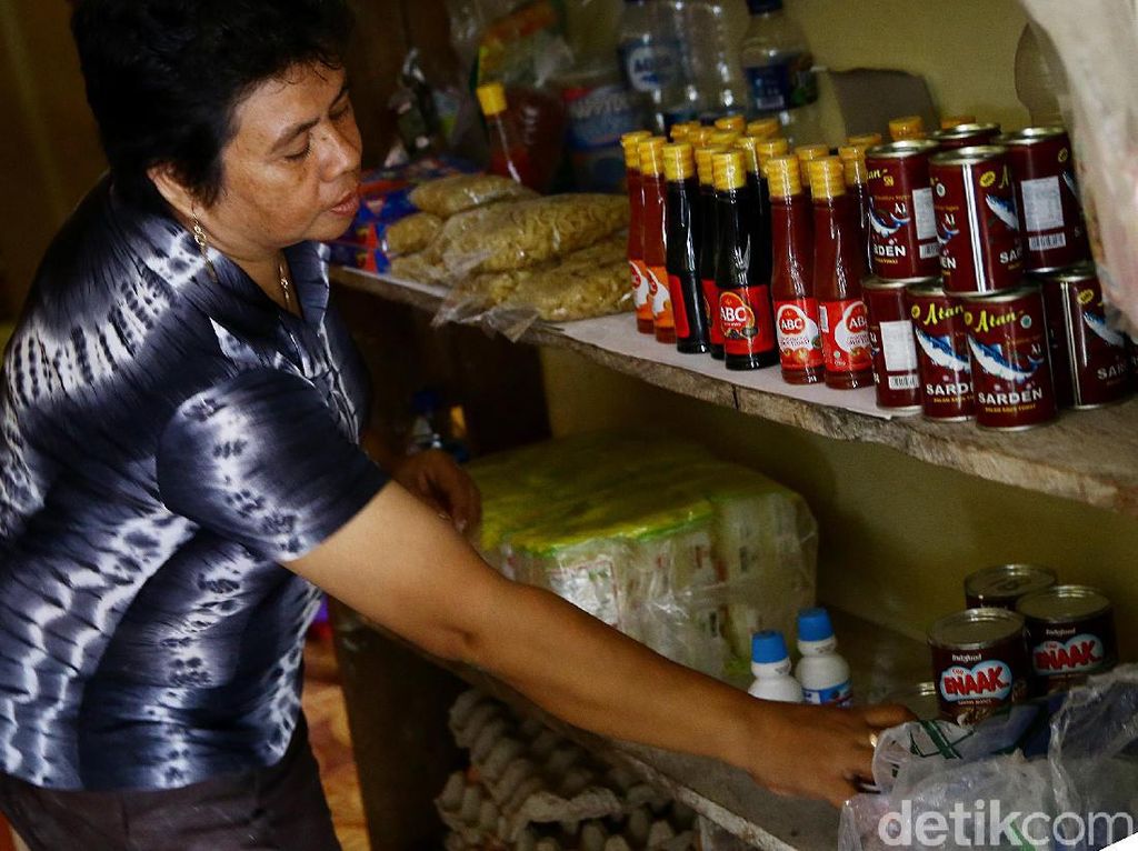 Merasakan Barter di Pulau Terdepan Indonesia Merasakan Barter di Pulau Terdepan Indonesia