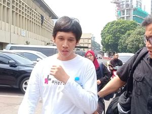 Ananda Badudu Ungkap soal Alasan hingga SOP Penyaluran Dana ke Mahasiswa Ananda Badudu Ungkap soal Alasan hingga SOP Penyaluran Dana ke Mahasiswa
