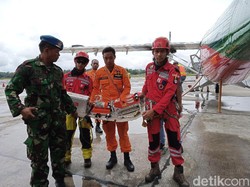 Black Box Pesawat Twin Otter yang Jatuh di Papua Ditemukan
