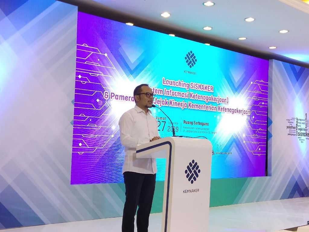 Hanif Dhakiri Luncurkan Layanan Sisnaker, Apa Itu? Hanif Dhakiri Luncurkan Layanan Sisnaker, Apa Itu?