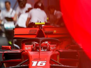 Kalahkan Verstappen, Leclerc Pimpin Free Practice I GP Rusia