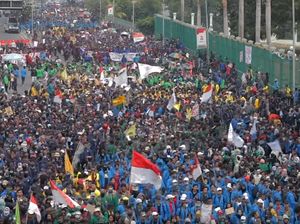Gaung Suara Mahasiswa di Dokumenter Mosi Tidak Percaya