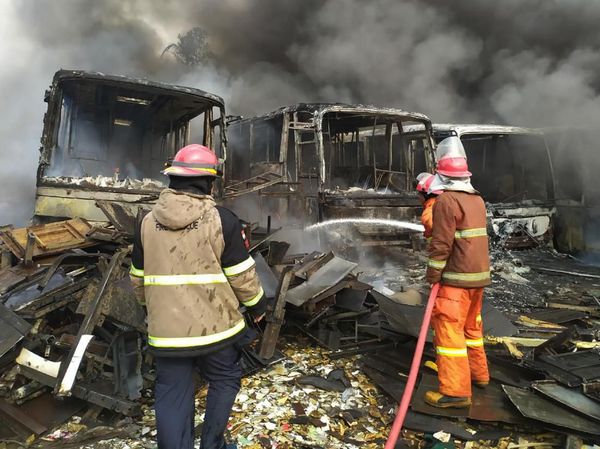 22 Bus Bekas TransJakarta Terbakar