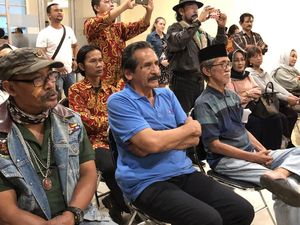 Bamby Sayangkan Piet Pagau Tak Akui Dirinya Sebagai Anak Bamby Sayangkan Piet Pagau Tak Akui Dirinya Sebagai Anak