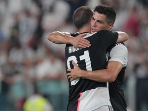 Higuain Bukannya Ingin Merebut Tempat Ronaldo Higuain Bukannya Ingin Merebut Tempat Ronaldo