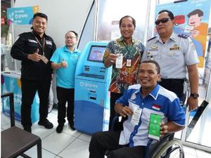 Bangun Vending Machine, GoPay Dorong Cashless di Semarang