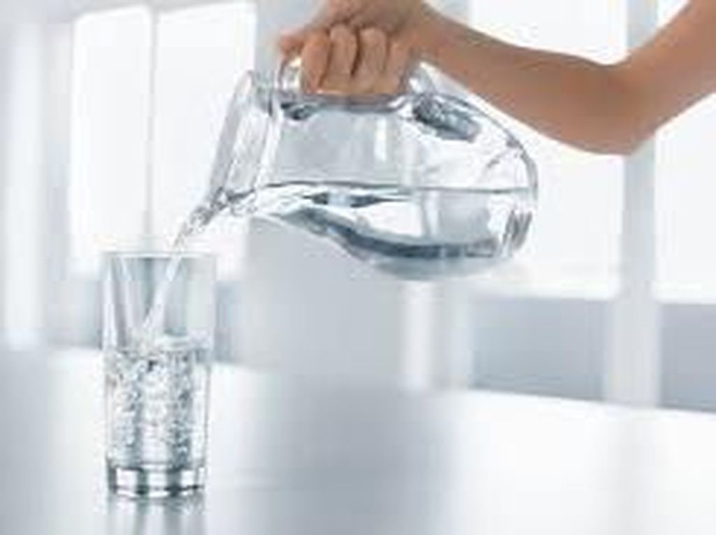 Saking Bencinya Air Putih, Wanita Ini Lebih Memilih Dehidrasi daripada Minum Saking Bencinya Air Putih, Wanita Ini Lebih Memilih Dehidrasi daripada Minum