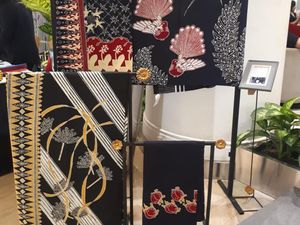 Kolaborasi dengan Brand Lokal, Batik Marunda Dipamerkan di Plaza Indonesia