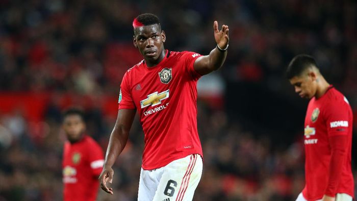 Paul Pogba diragukan tampil di laga lawan Arsenal. (Foto: Alex Livesey/Getty Images)