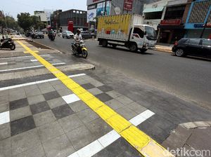 Penampakan Terkini Revitalisasi Trotoar di Kemang