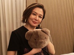 Dinilai Banyak Botox, Penampilan Aktris 57 Tahun Dikritik Seperti Penyihir