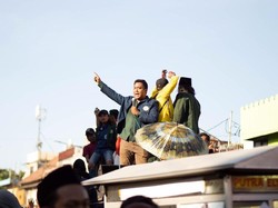 Mahasiswa Unair Sesalkan BEM SI Tolak Temui Jokowi