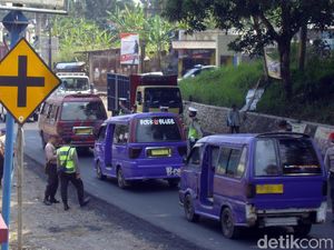 Halau Pelajar Ikut Aksi ke Jakarta, Polres Sukabumi Sekat Jalan