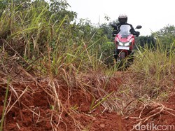 Sehari Bersama Motor Fenomenal Honda ADV 150