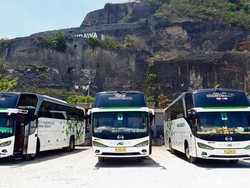 Butuh Biaya Berapa untuk Beli Satu Unit Bus Standar?