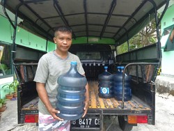 Buka Usaha Depot Air di Miangas, Rifai Kantongi Rp 8 Juta/Bulan