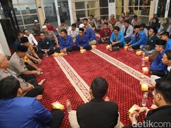 Selain Kirim Bunga, Polisi Perak Juga Salat Gaib untuk Randi dan Yusuf