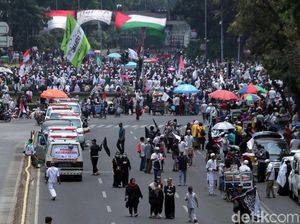 Mujahid 212 Nyatakan Tak Terkait 6 Perancang Ricuh yang Ditangkap Polisi Mujahid 212 Nyatakan Tak Terkait 6 Perancang Ricuh yang Ditangkap Polisi
