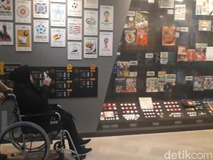 Kunjungi Museum Sepakbola di Seoul, Risma Terinspirasi Membuat Serupa Kunjungi Museum Sepakbola di Seoul, Risma Terinspirasi Membuat Serupa