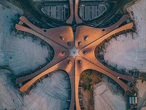 Calon Bandara Terbesar di India Diejek China, Jalan di Bondowoso Mirip Bali