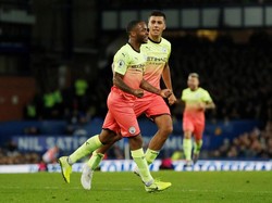 Sterling Sudah 100 Gol di Level Klub