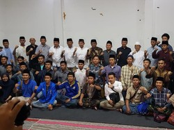 Polisi dan PMII Surabaya Kirim Doa Bersama untuk Randi dan Yusuf