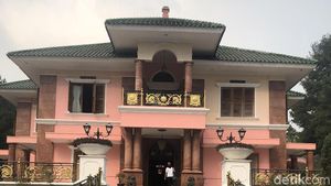 Intip Interior Villa Mewah Milik Mantan Bos Mitsubishi Indonesia di Puncak