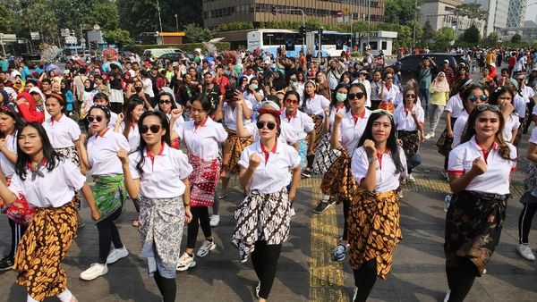 Srikandi Milenial Tularkan Energi Positif