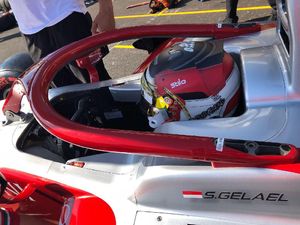 Sean Gelael Finis ke-11 di Feature Race Rusia Sean Gelael Finis ke-11 di Feature Race Rusia