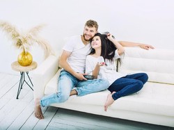 Ramalan Zodiak Cinta 2 Oktober: Aquarius Bijaksana, Taurus Tegang